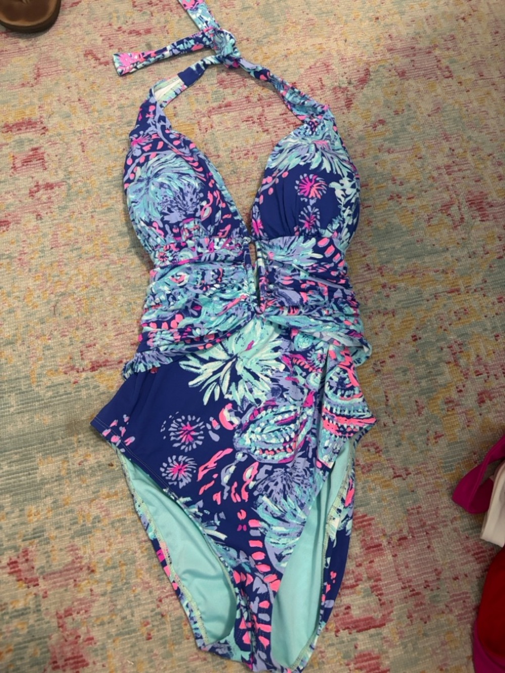 LILLY PULITZER LANAI ONE PIECE Gypsea Girl SWIMSUIT 6 Unicorn